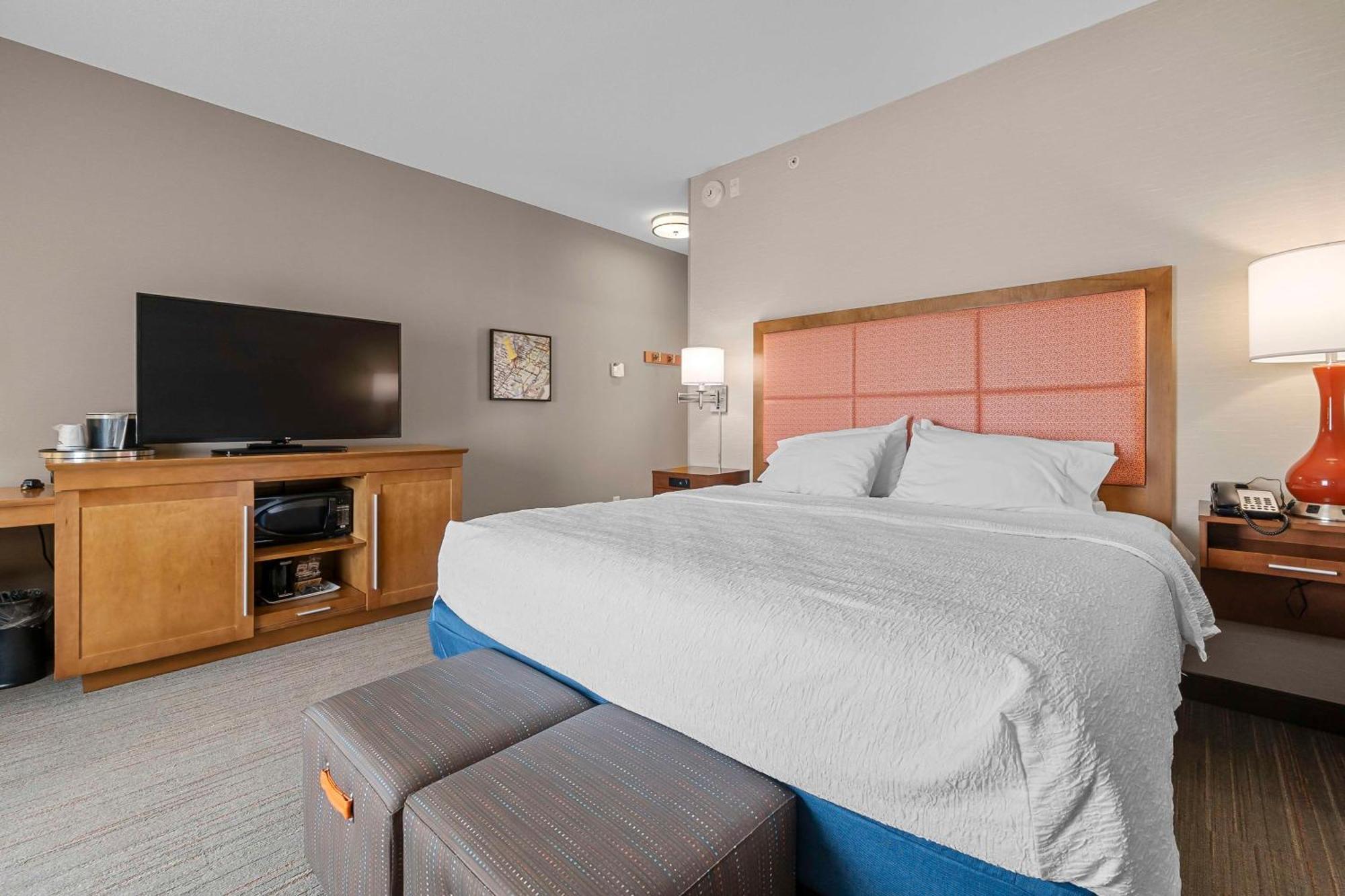 Hampton I-55 East, Mo Hotel 3*
